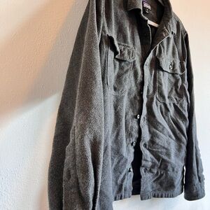 Grey Patagonia Flannel Top